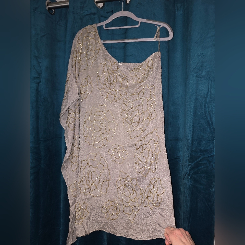 NWT Monique Leshman Size XS Elegant Gold and Cream One-Shoulder Dress